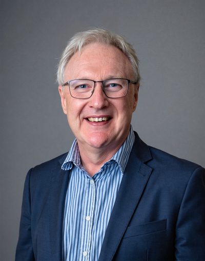 Steve Hemming Headshot1 400px